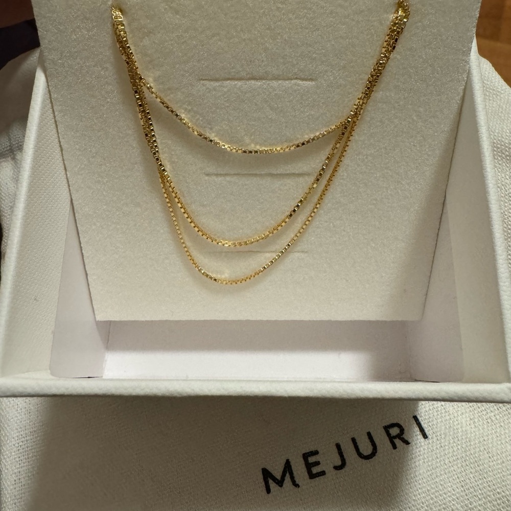 Brand New Mejuri Three Layer Gold Vermeil Necklace